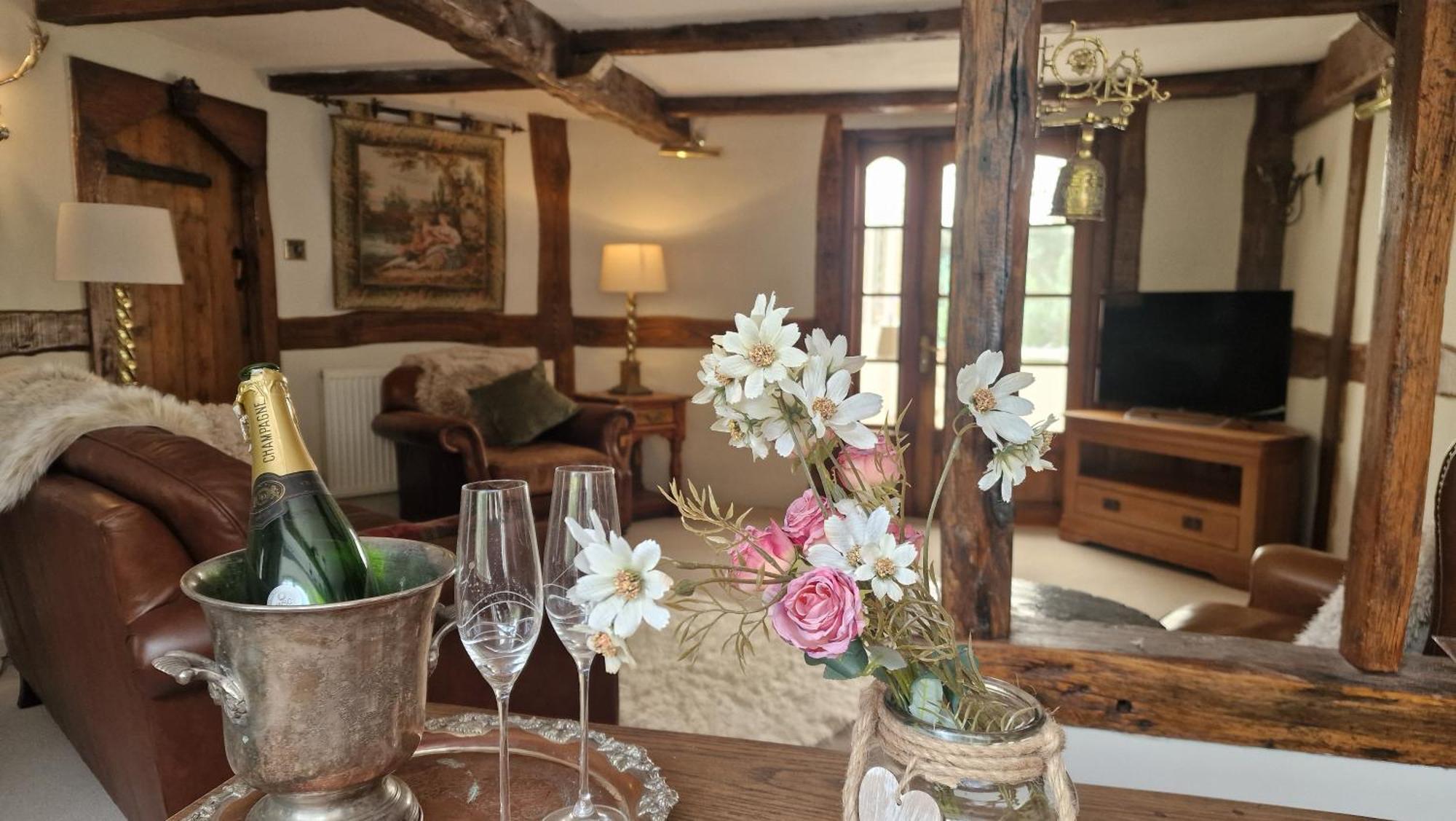 Glyn Isa Country House B&B And Self Catering Apartments 콘위 외부 사진