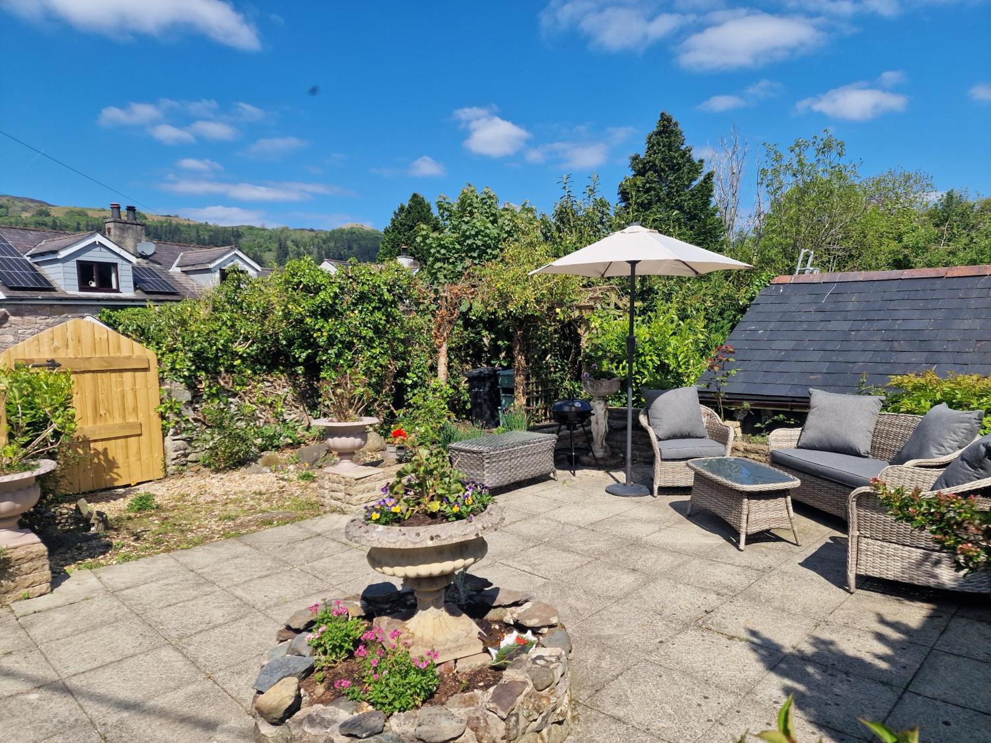 Glyn Isa Country House B&B And Self Catering Apartments 콘위 외부 사진