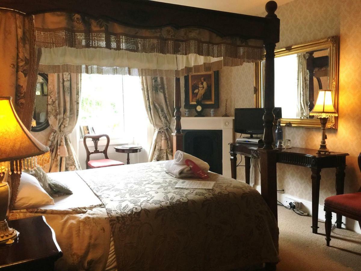 Glyn Isa Country House B&B And Self Catering Apartments 콘위 외부 사진