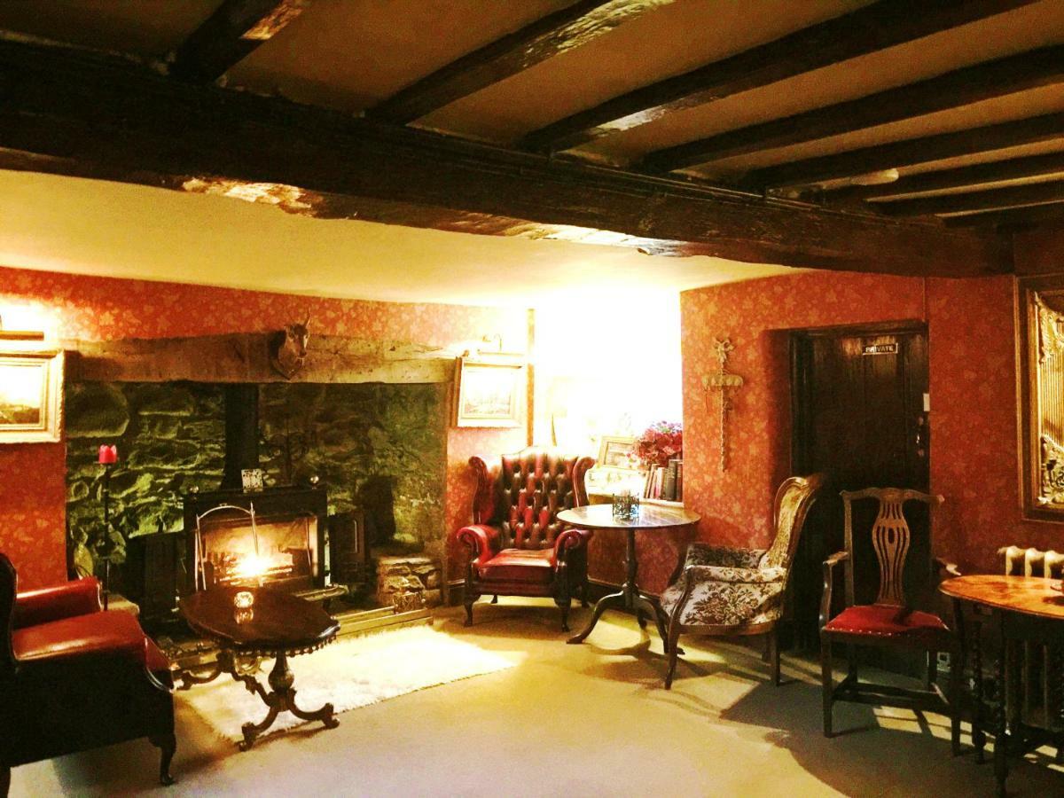 Glyn Isa Country House B&B And Self Catering Apartments 콘위 외부 사진
