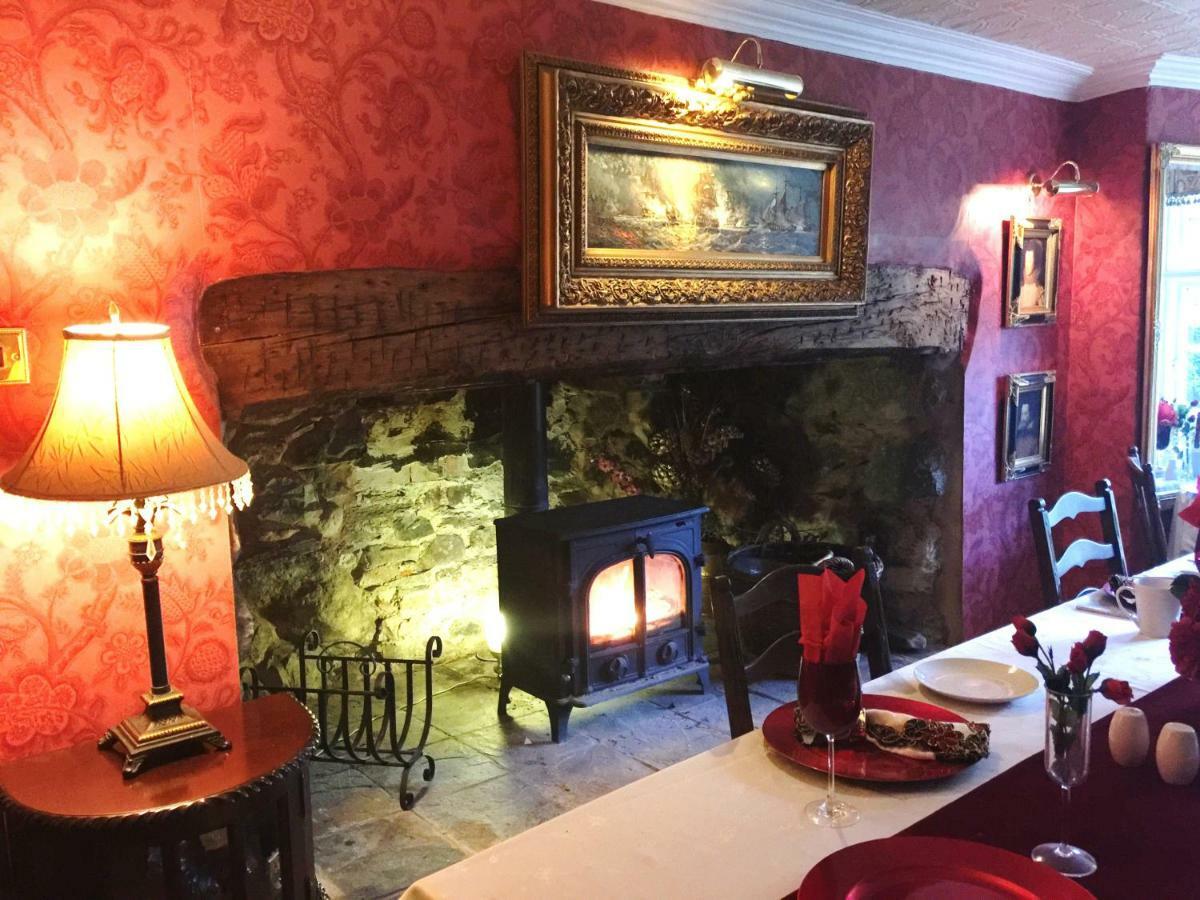 Glyn Isa Country House B&B And Self Catering Apartments 콘위 외부 사진